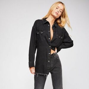 Levi's Oversized Sawtooth Denim Shirt
